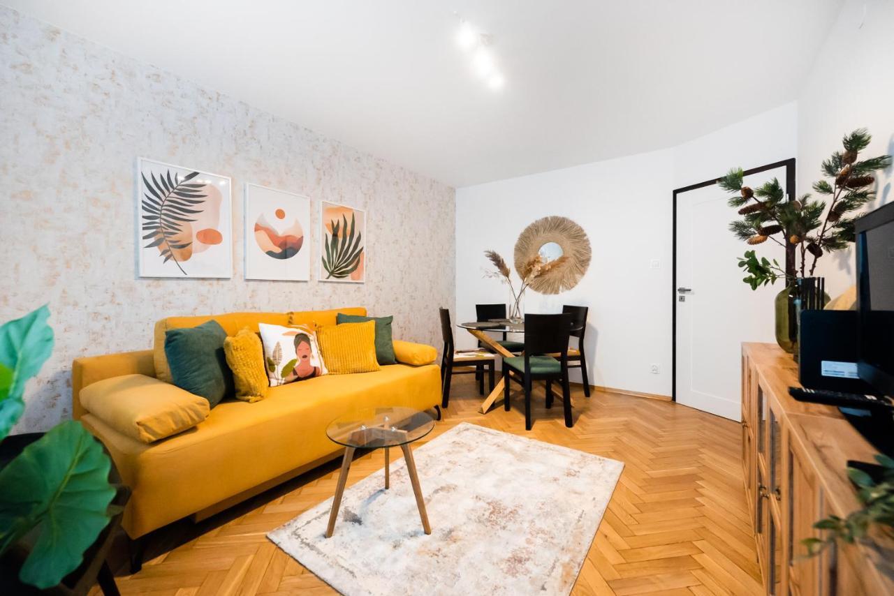 Metro Swietokrzyska Boho Aesthetic Apartment 华沙 外观 照片